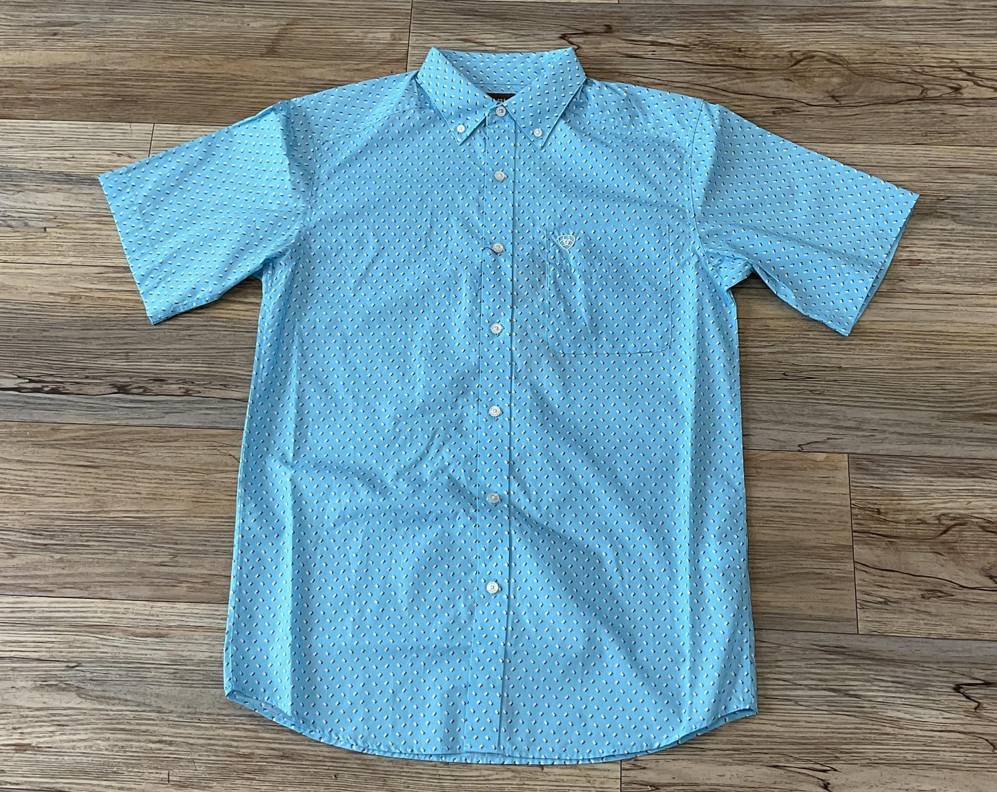 MENS ARIAT KALEB SHORT SLEEVE SKY SHIRT | 10048444