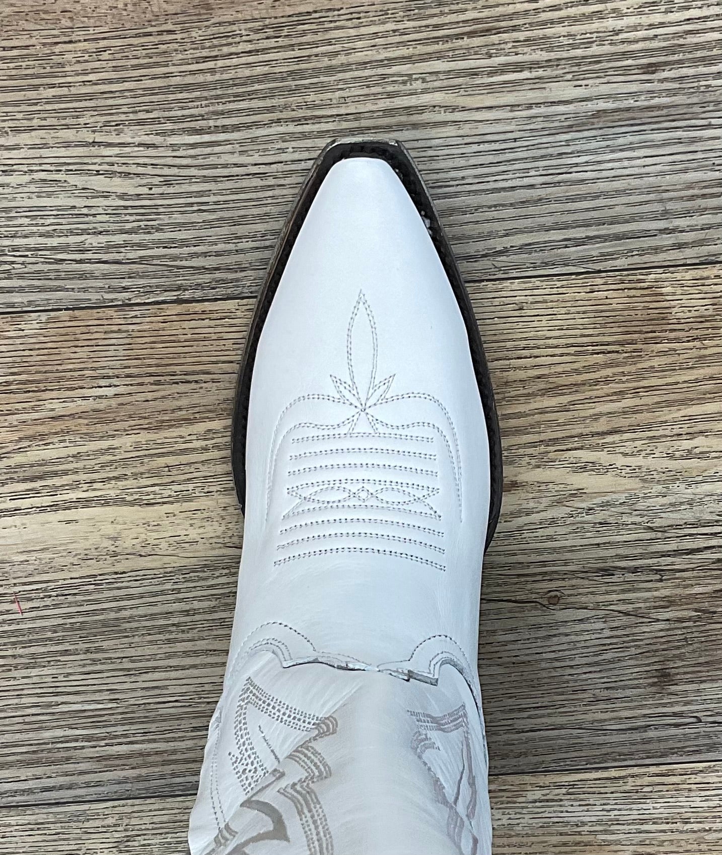 ‘’LILLY’’ WHITE WESTERN BOOTS