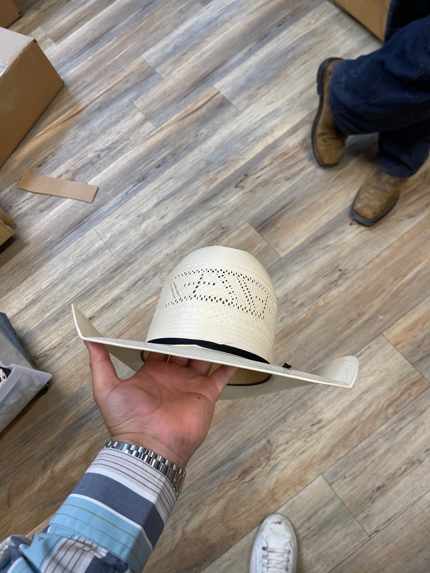 “ CROSS “ | RODEO KING STRAW COWBOY HAT IVORY