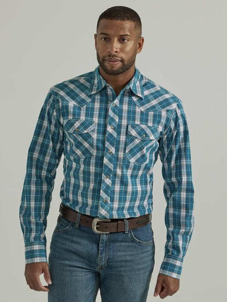 Wrangler Men's Teal Plaid Snap Shirt | 112330523