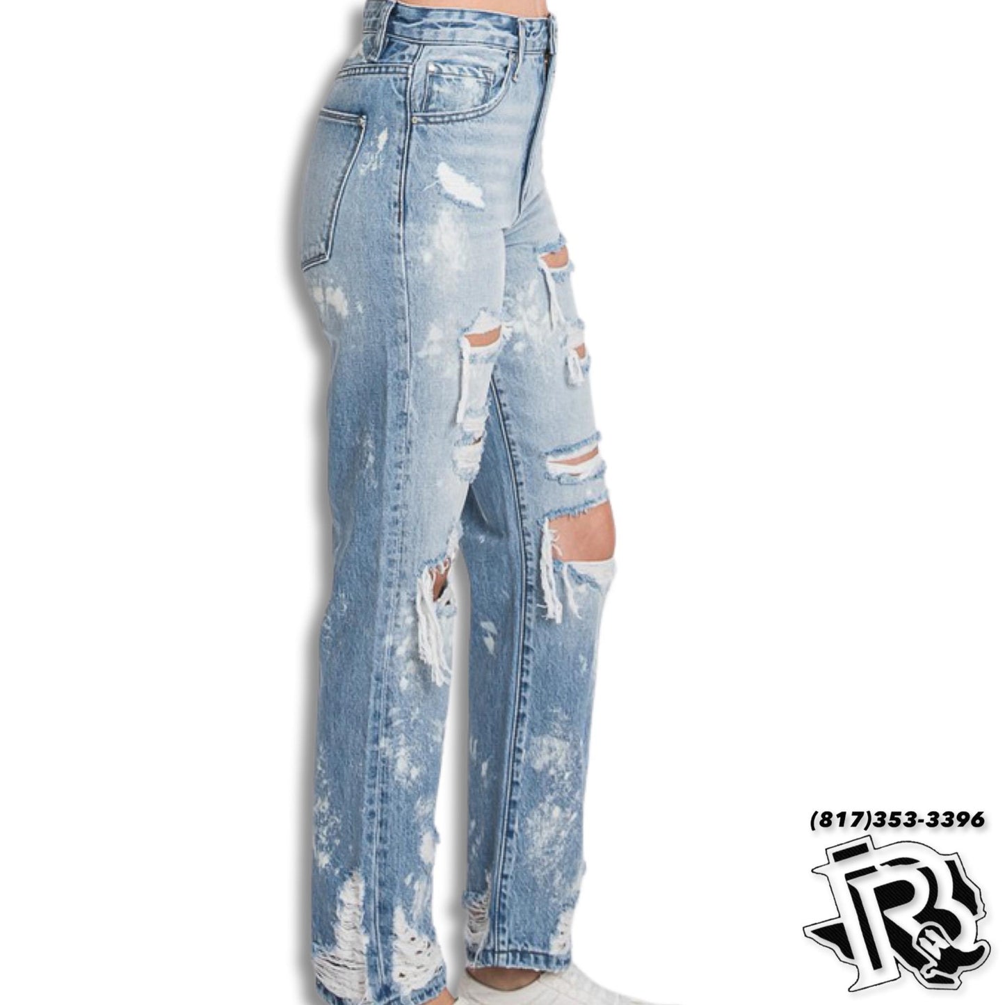 “ VIVI MOM JEANS “ | VINTAGE STRAIGHT LIGHT BLUE WASH