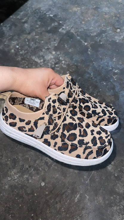 “ MICHELLE “ | WOMEN CHEETAH CASUAL CANVAS SHOE