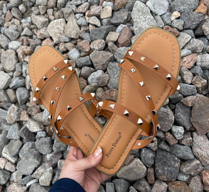 IMPRESS SANDALS (TAN)