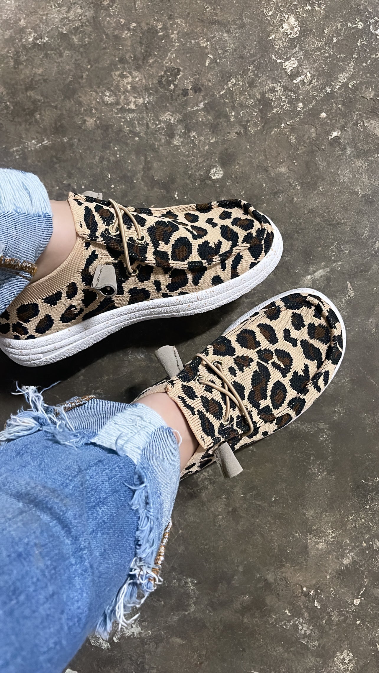 “ MICHELLE “ | WOMEN CHEETAH CASUAL CANVAS SHOE