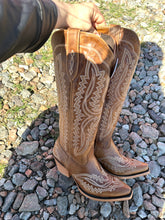 Ariat Casanova Western Boot, Shades of Grain, 8.5 B