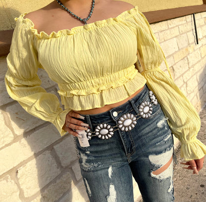 CASANDRA L.YELLOW OFF SHOULDER TOP | HF22E115